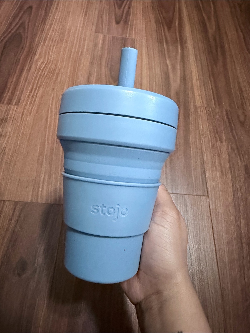 stojo Collapsible Cup 16 oz Reusable Cup in Blue